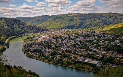 Les avantages de l&rsquo;investissement immobilier dans les petites villes